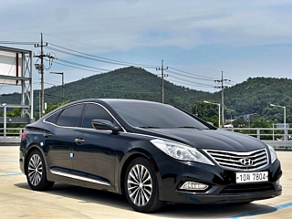 HYUNDAI GRANDEUR HG 2011