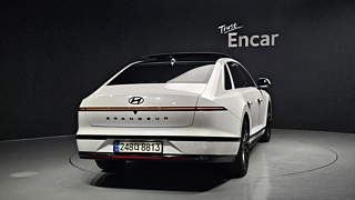 HYUNDAI GRANDEUR GN7 2023