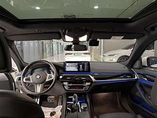 BMW 5-SERIES G30 2022