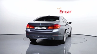 BMW 5-SERIES G30 2019