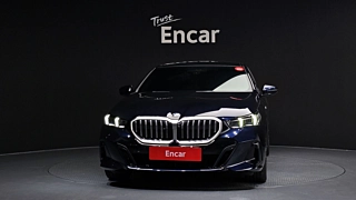 BMW 5-SERIES G60 2023