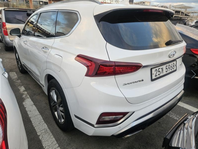 HYUNDAI SANTAFE TM 2018