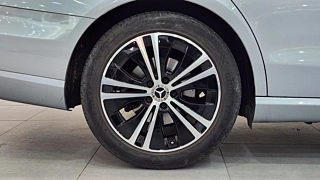 MERCEDES BENZ E-CLASS W213 2021