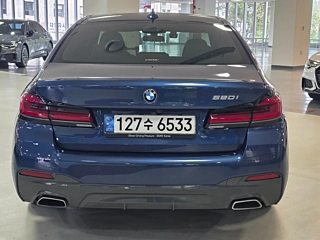 BMW 5-SERIES G30 2020