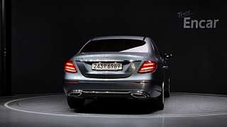 MERCEDES BENZ E-CLASS W213 2017