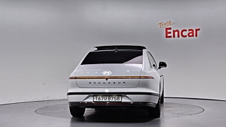 HYUNDAI GRANDEUR HYBRID GN7 2023