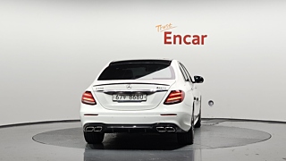 MERCEDES BENZ E-CLASS W213 2018