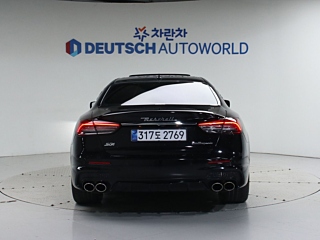 MASERATI QUATTROPORTE 2014