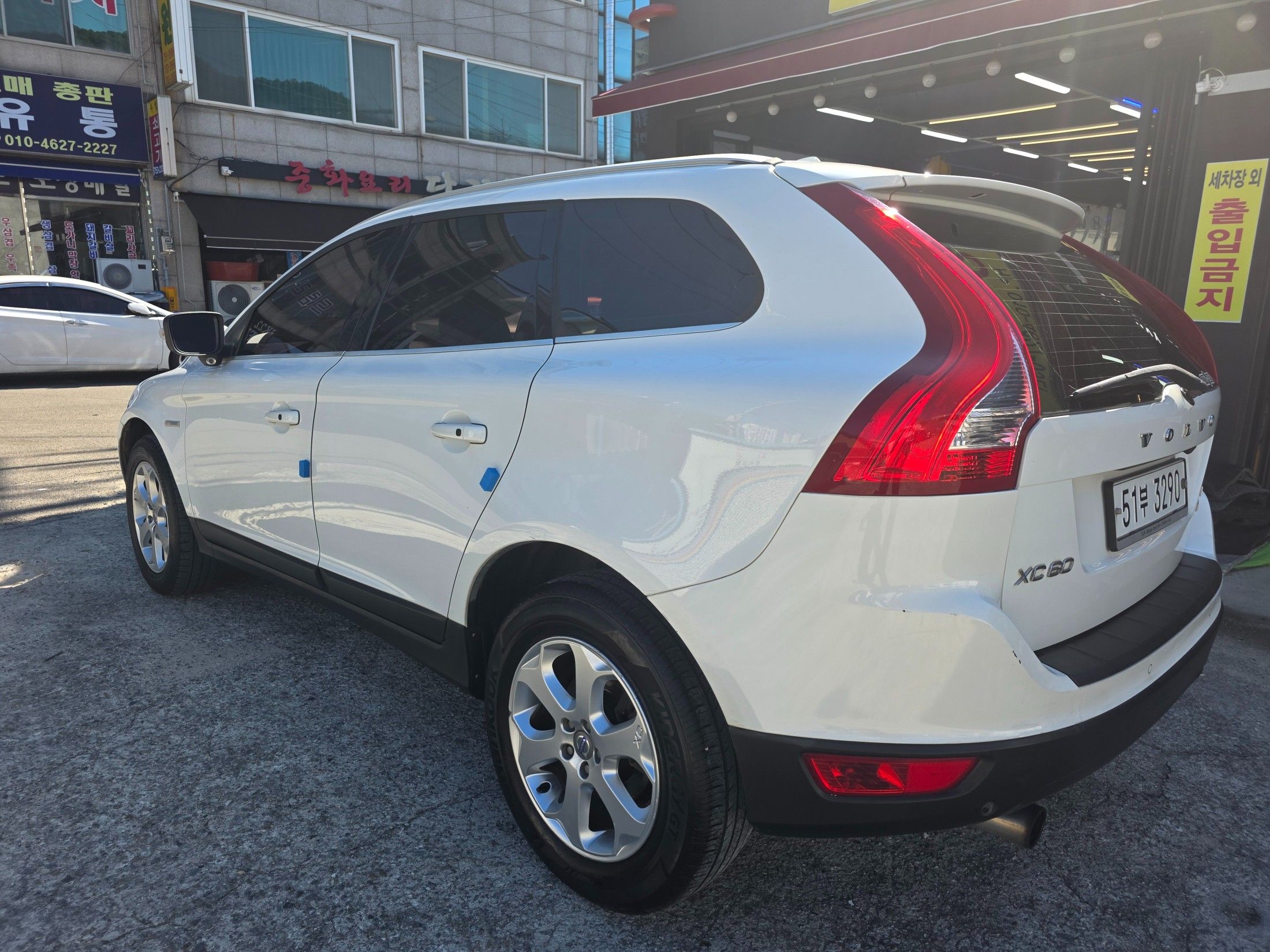 VOLVO XC60 2012