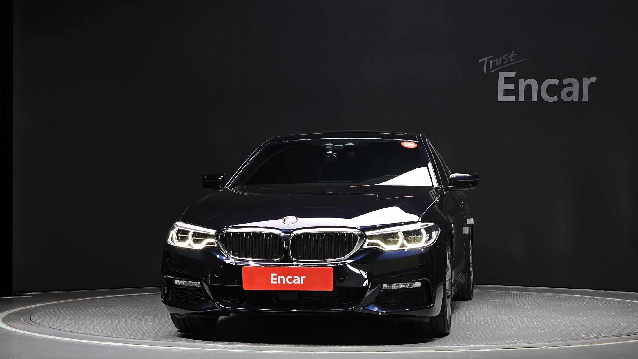 BMW 5-SERIES G30 2018