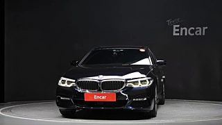 BMW 5-SERIES G30 2018