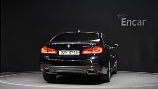 BMW 5-SERIES G30 2018