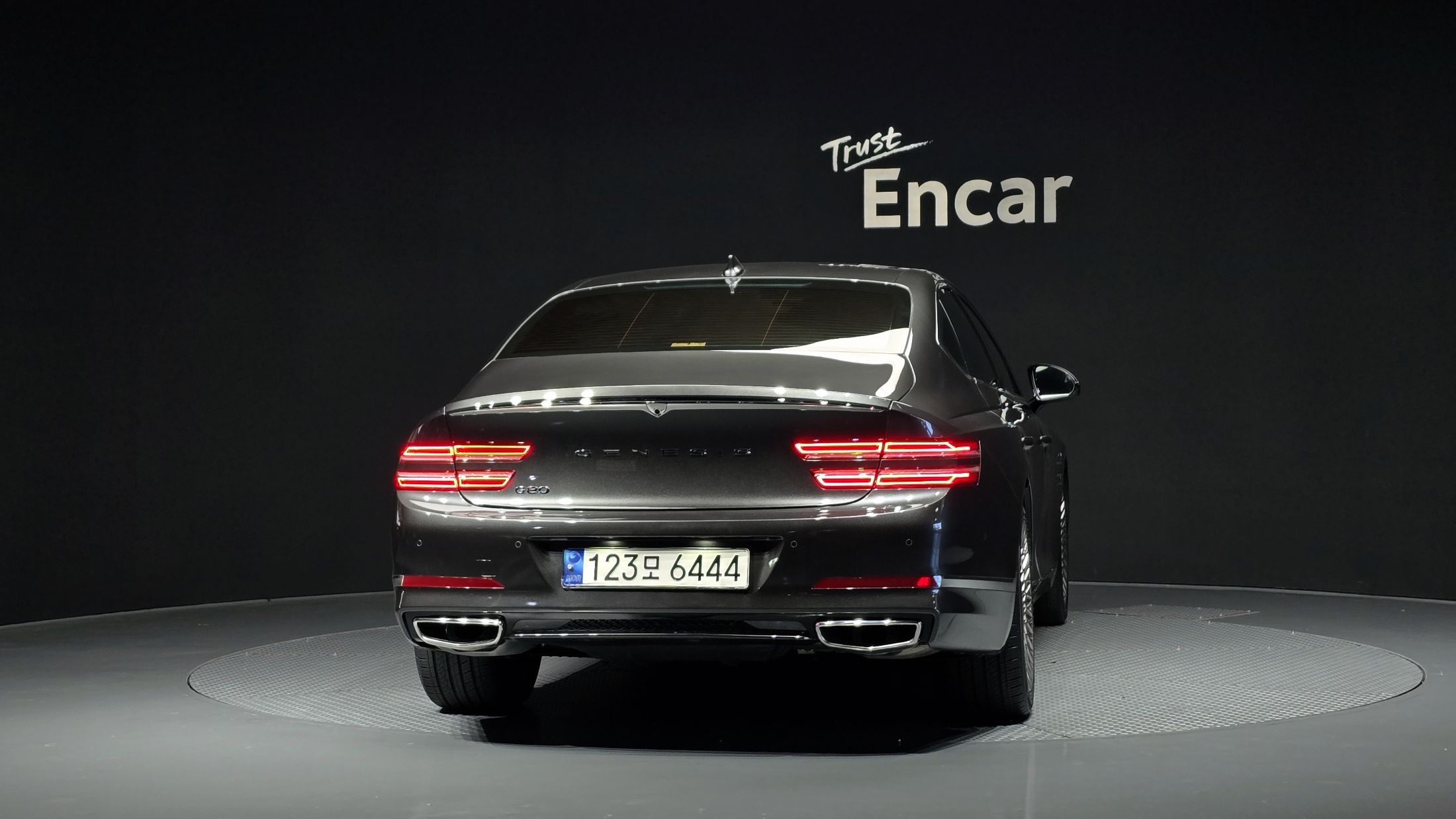 GENESIS G80 RG3 2023