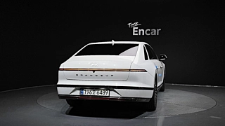 HYUNDAI GRANDEUR HYBRID GN7 2023