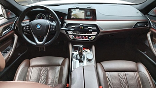 BMW 5-SERIES G30 2018