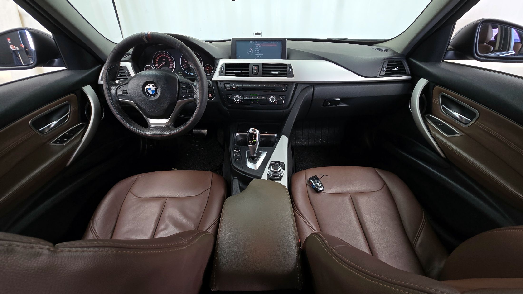 BMW 3-SERIES F30 2013