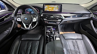 BMW 5-SERIES G30 2020