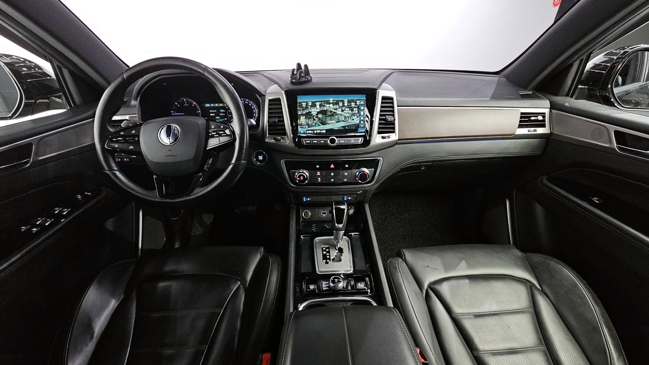 SSANGYONG REXTON G4 2018