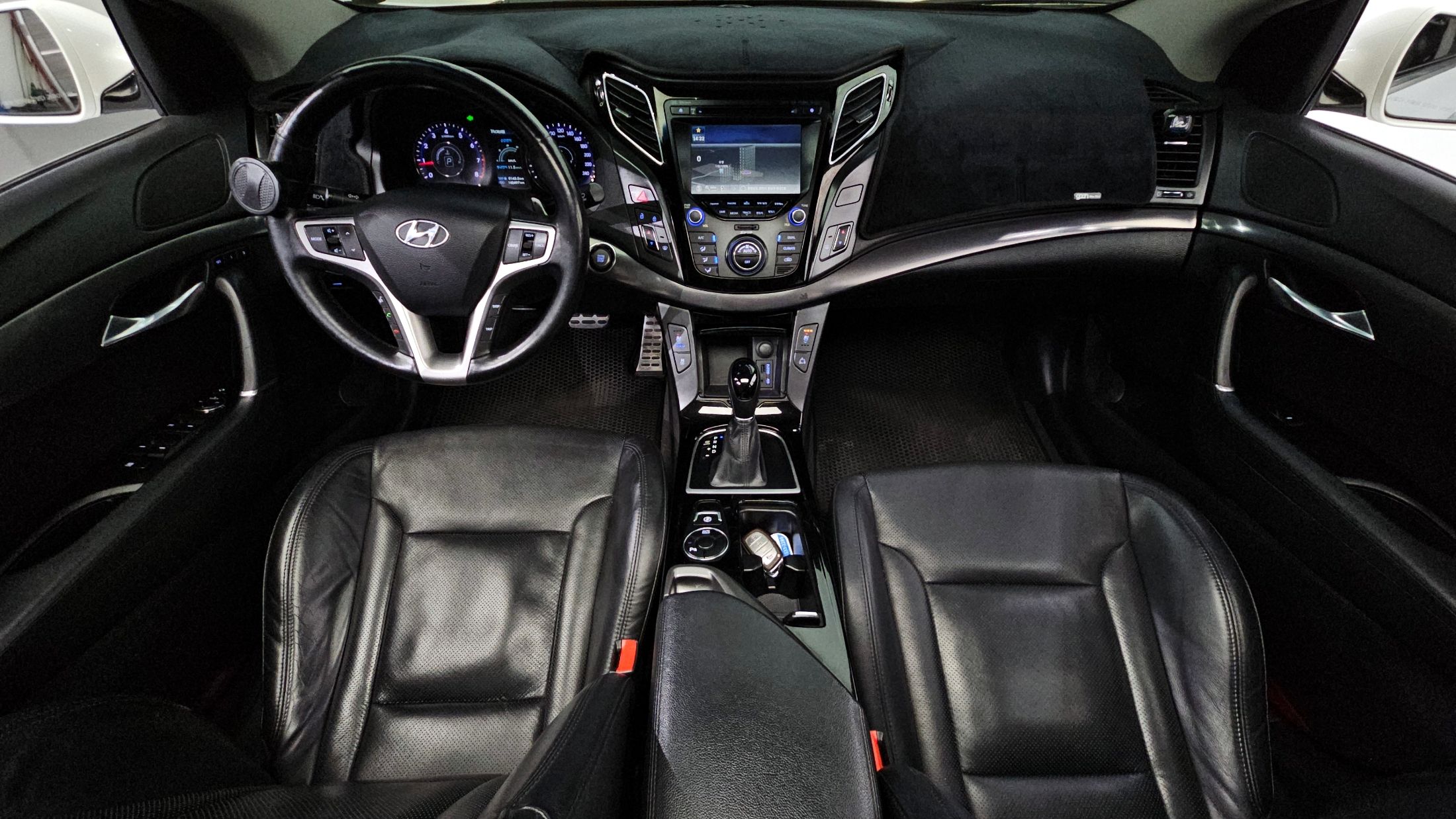 HYUNDAI I40 SALOON 2013