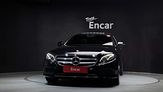 MERCEDES BENZ E-CLASS W213 2018