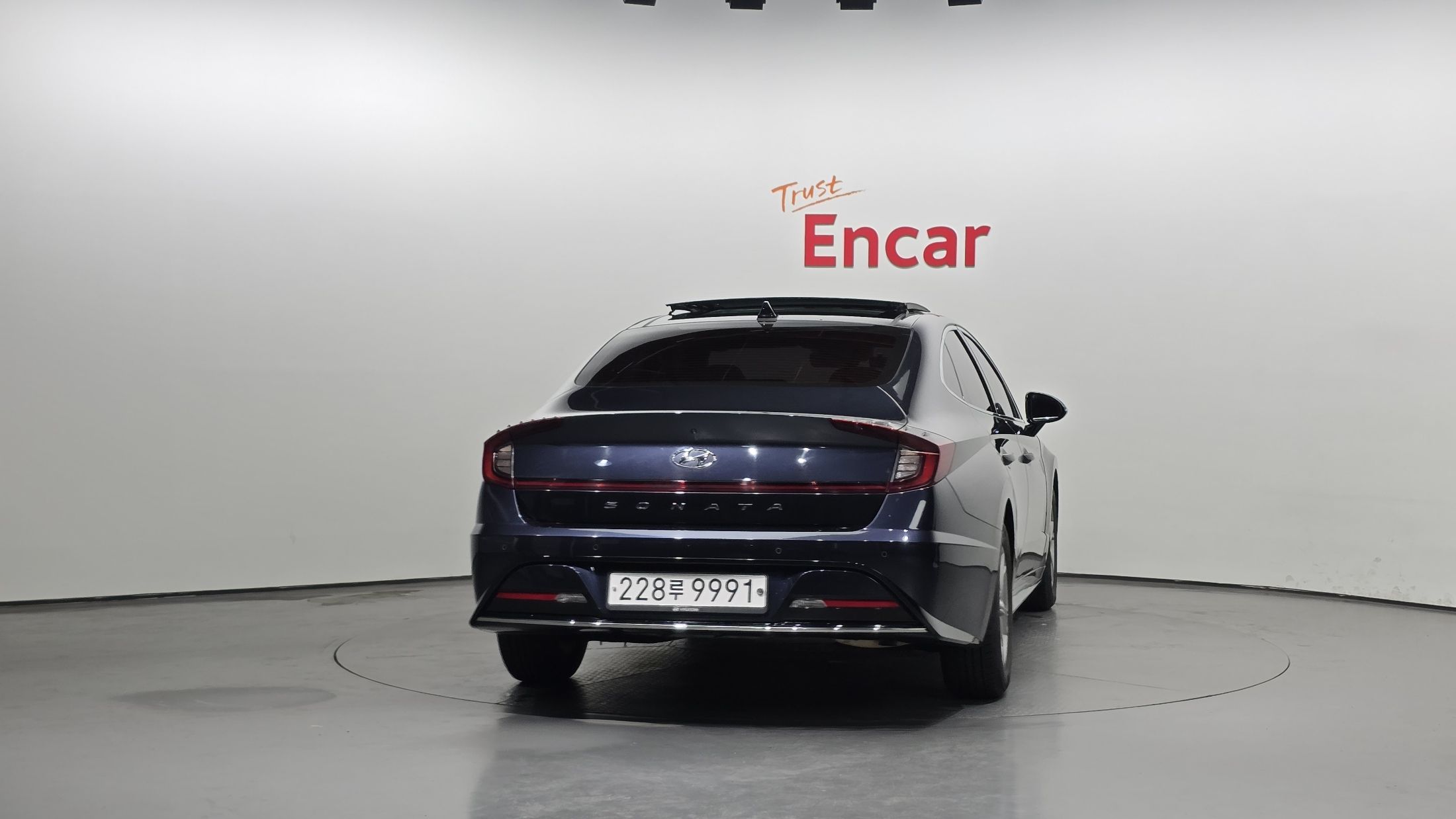 HYUNDAI SONATA DN8 2019