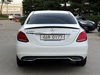 MERCEDES BENZ C-CLASS W205 2016