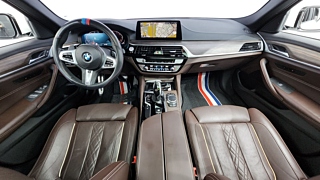 BMW 5-SERIES G30 2019