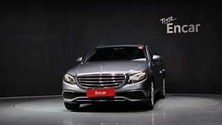 MERCEDES BENZ E-CLASS W213 2017