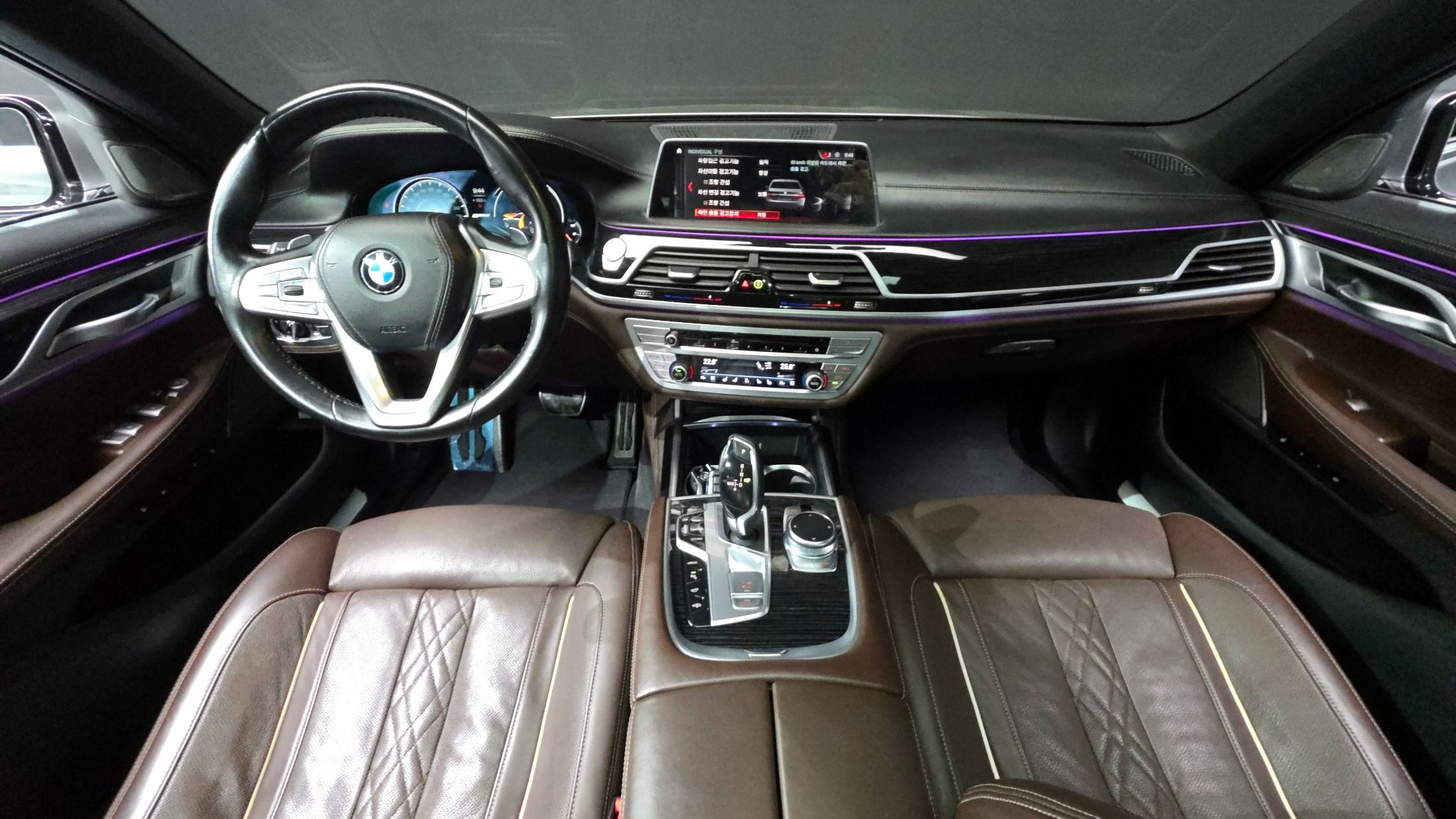 BMW 7-SERIES G11 2019