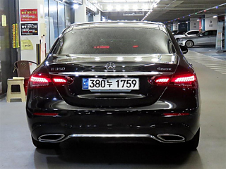 MERCEDES BENZ E-CLASS W213 2020