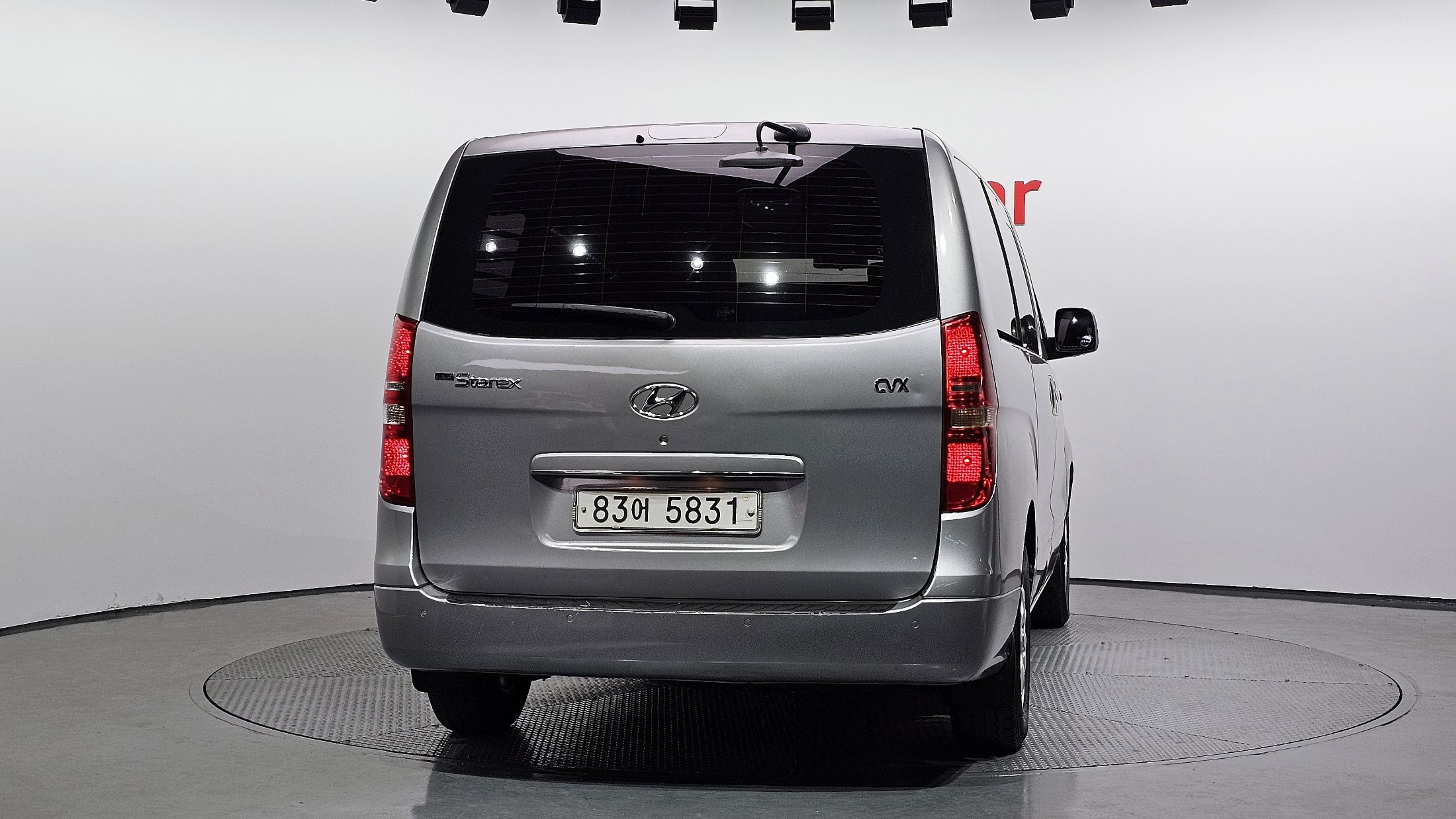 HYUNDAI STAREX GRAND 2012