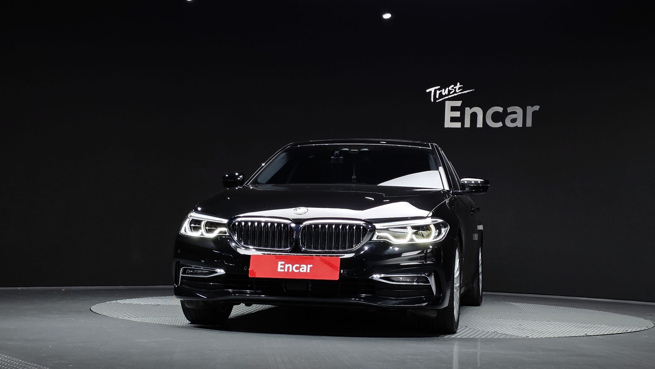 BMW 5-SERIES G30 2020