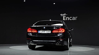 BMW 5-SERIES G30 2020