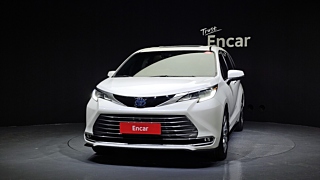 TOYOTA SIENNA 2021