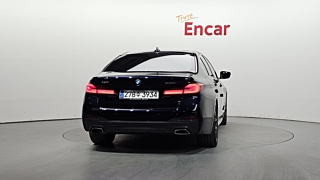 BMW 5-SERIES G30 2020