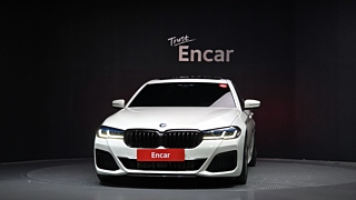 BMW 5-SERIES G30 2018