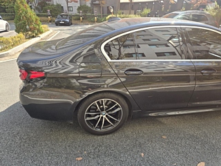 BMW 5-SERIES G30 2023