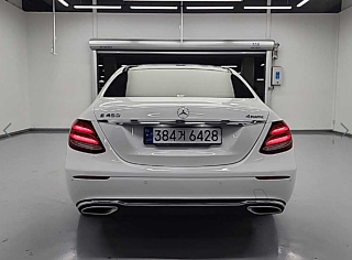 MERCEDES BENZ E-CLASS W213 2020