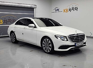 MERCEDES BENZ E-CLASS W213 2020