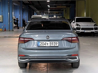 VOLKSWAGEN JETTA 2023