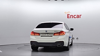 BMW 5-SERIES G30 2020