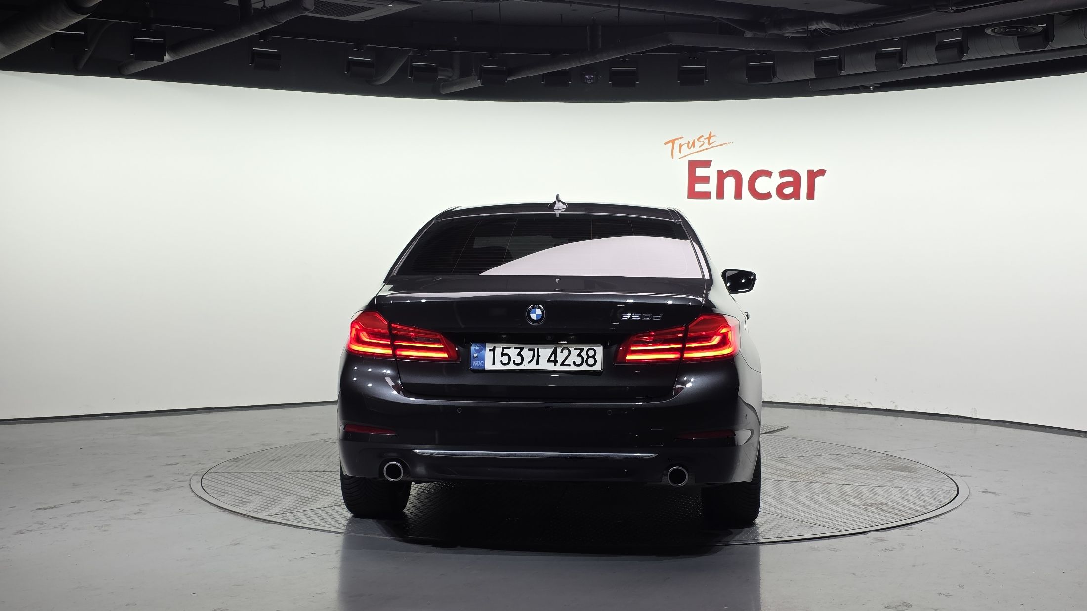 BMW 5-SERIES G30 2020