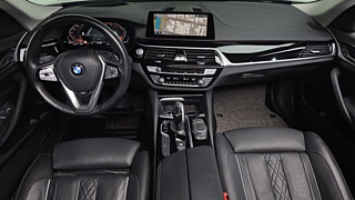 BMW 5-SERIES G30 2020