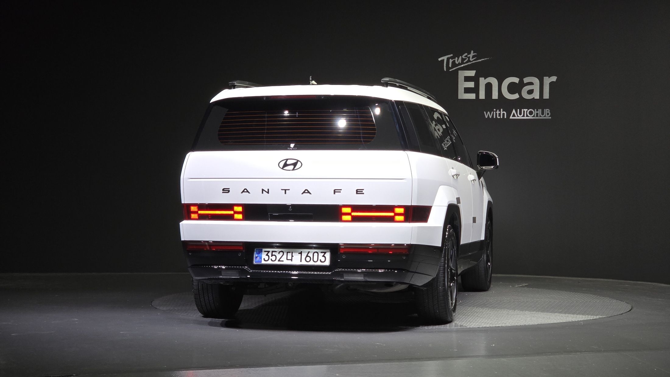 HYUNDAI SANTAFE MX5 2023