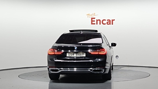 BMW 7-SERIES G11 2018