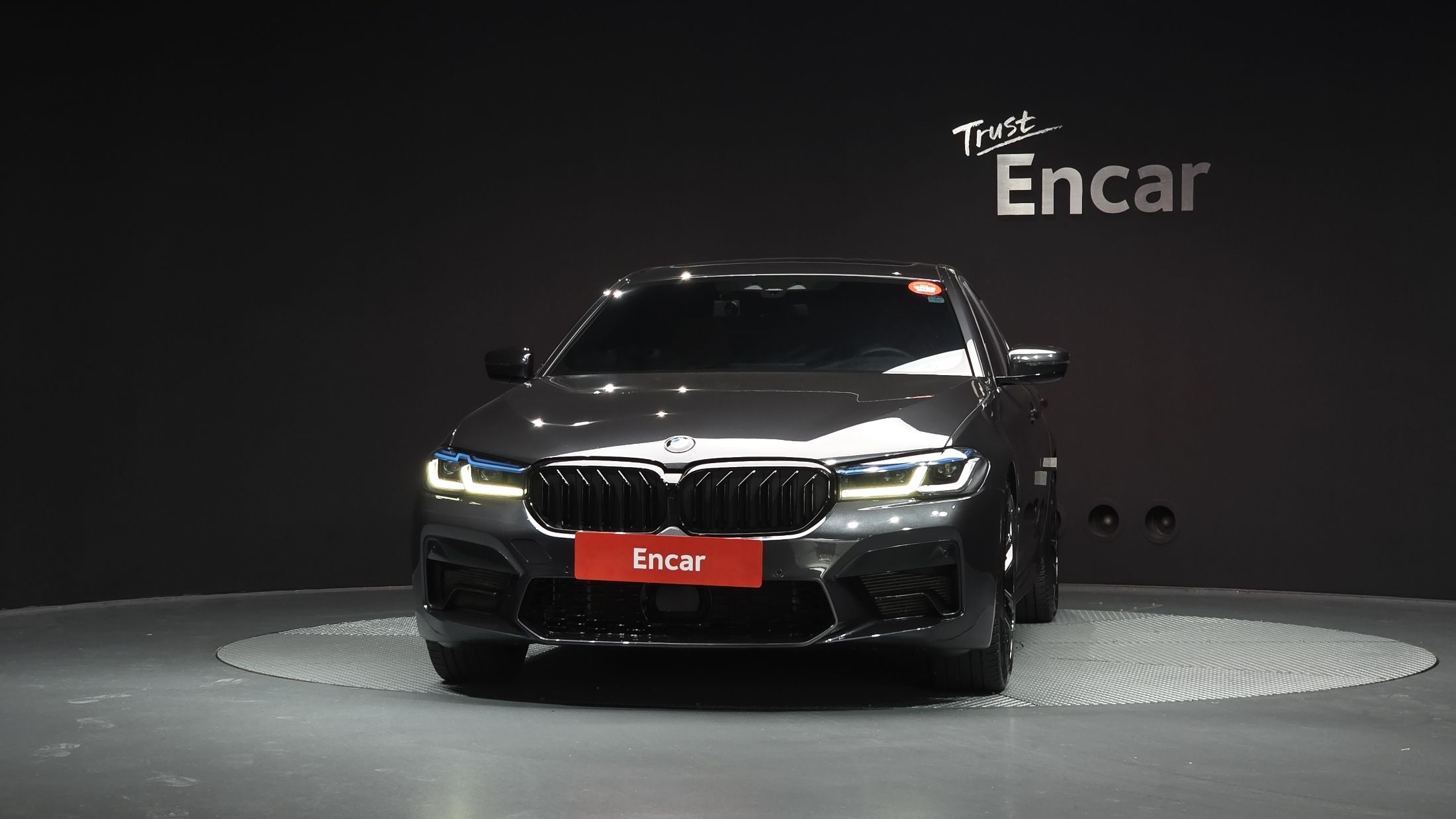 BMW 5-SERIES G30 2020