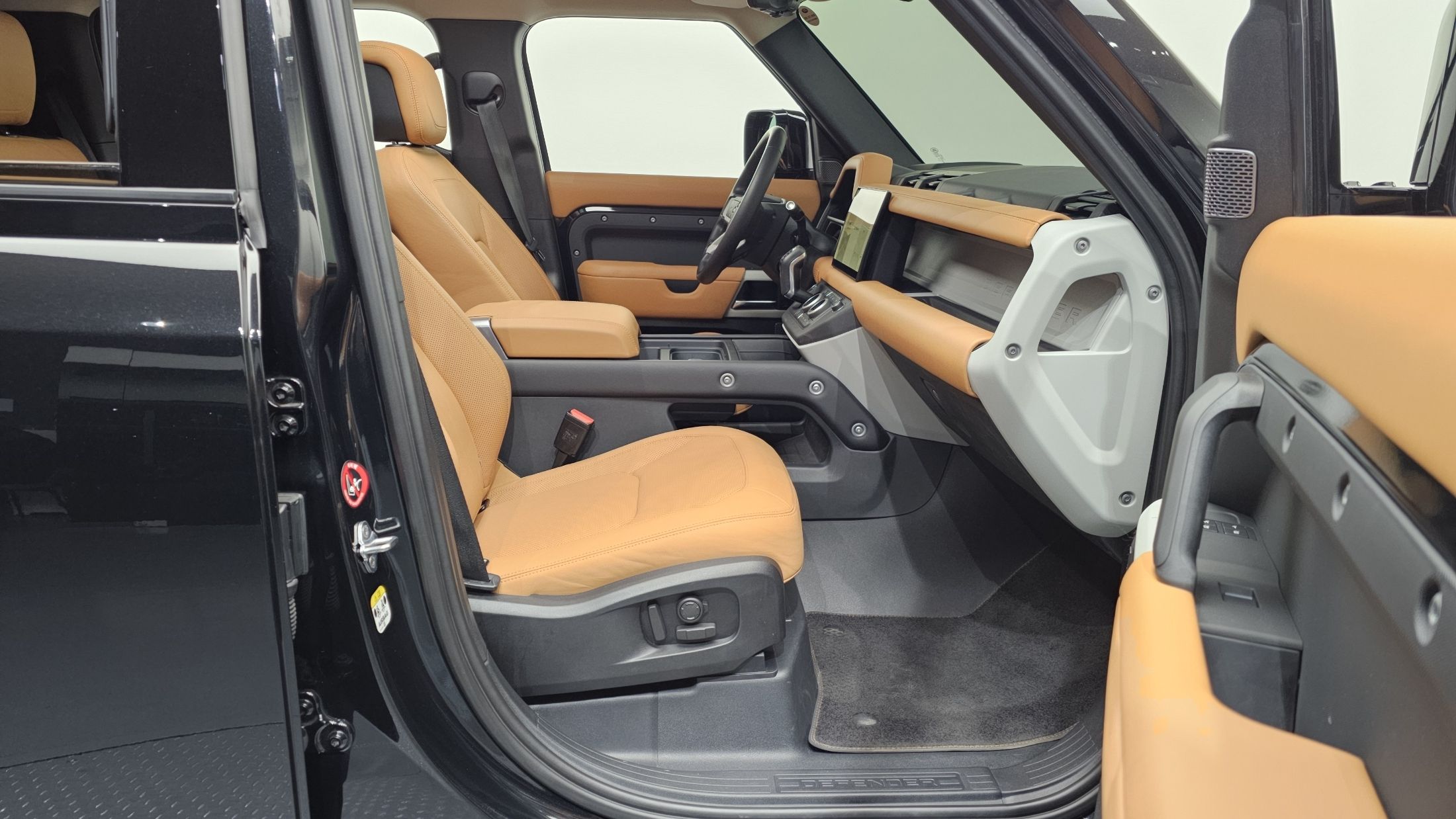 LAND ROVER DEFENDER L663 2022