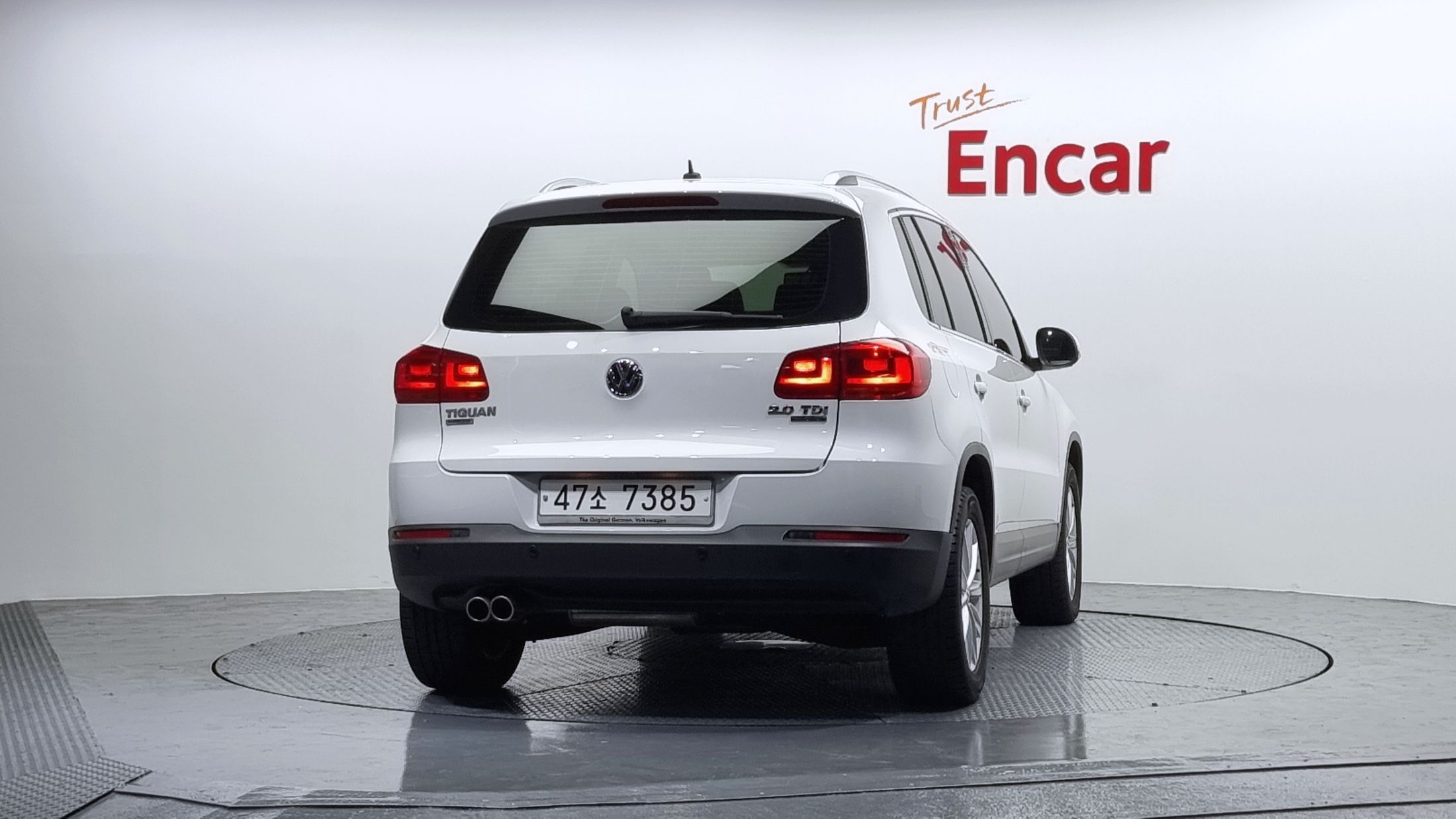 VOLKSWAGEN TIGUAN 2013