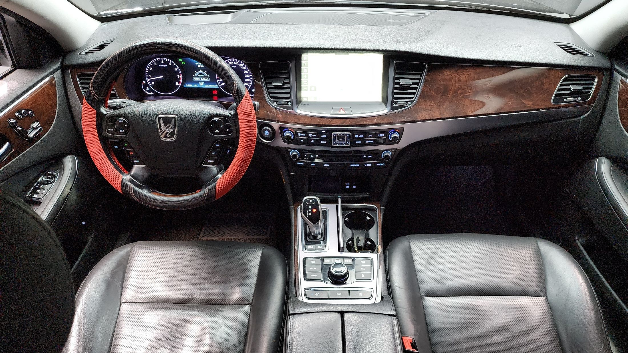 HYUNDAI EQUUS NEW 2015