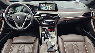 BMW 5-SERIES G30 2018